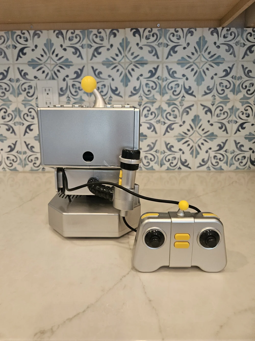 LankyBox Mystery RC Lankybot